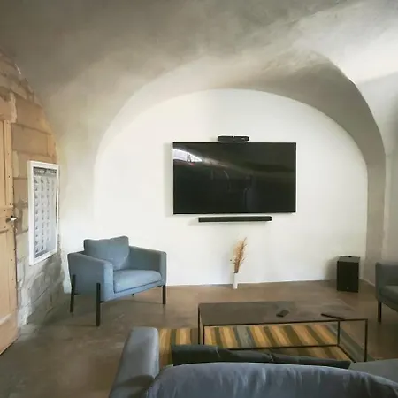 Magnifique Mas Avec Piscine Et Hammam A 5 Min D'uzes Villa